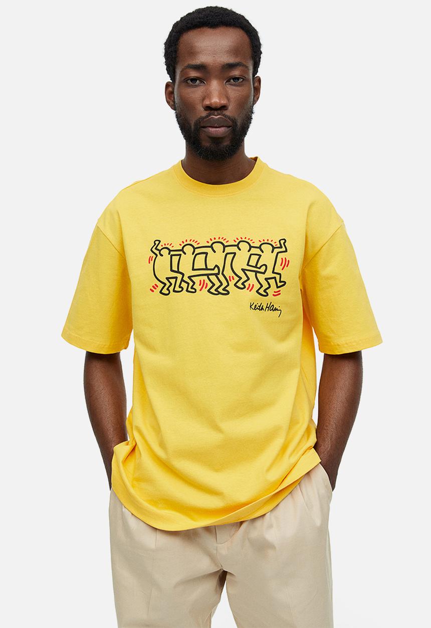 Relaxed fit printed t-shirt - yellow/keith haring - 1136298004