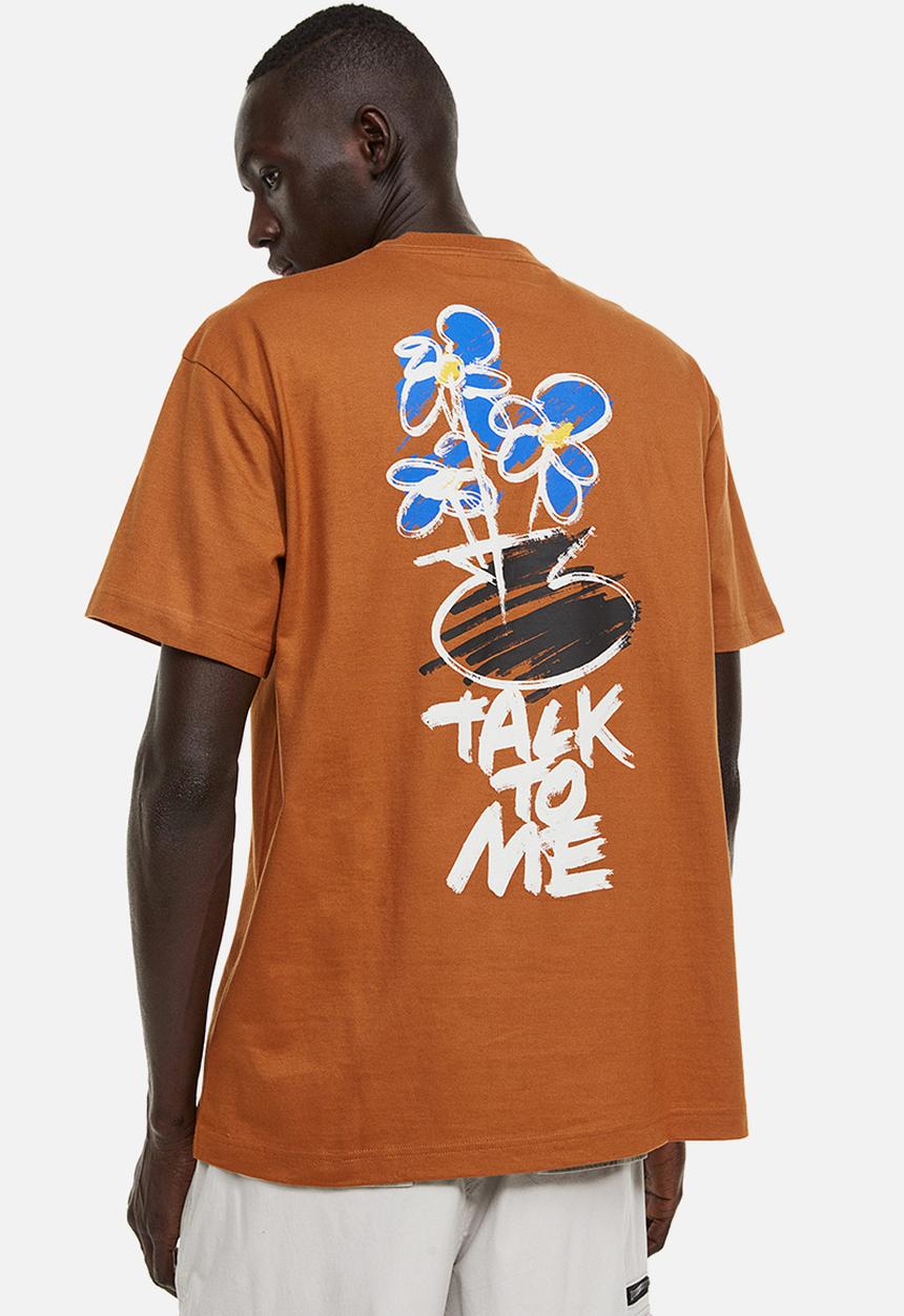 H&M - Relaxed fit printed T-shirt - light brown/talk to me