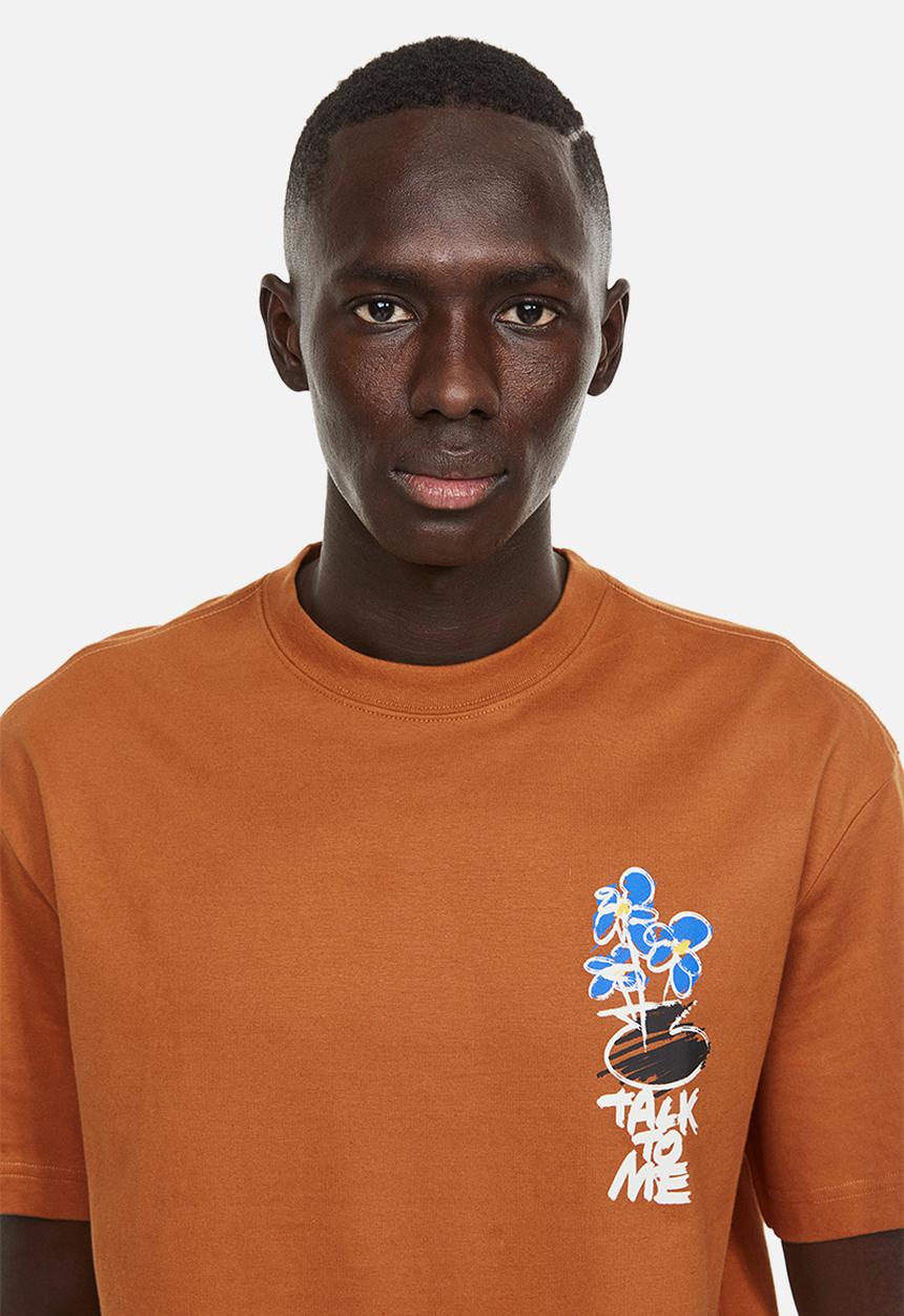 H&M - Relaxed fit printed T-shirt - light brown/talk to me