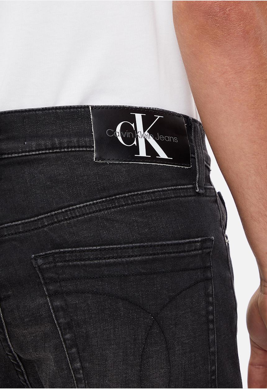 Calvin Klein - Slim short - denim black