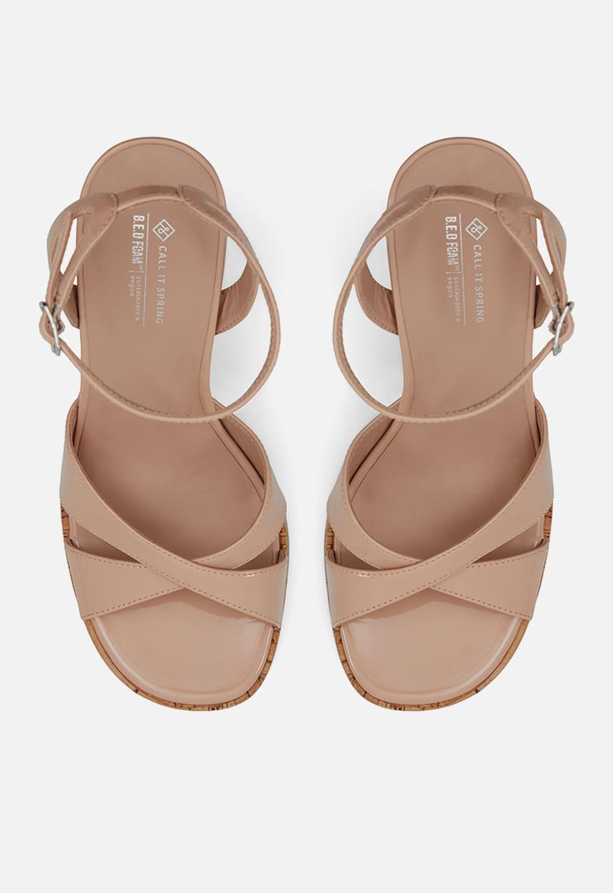 Call It Spring - Kenndrah platform heel - other beige