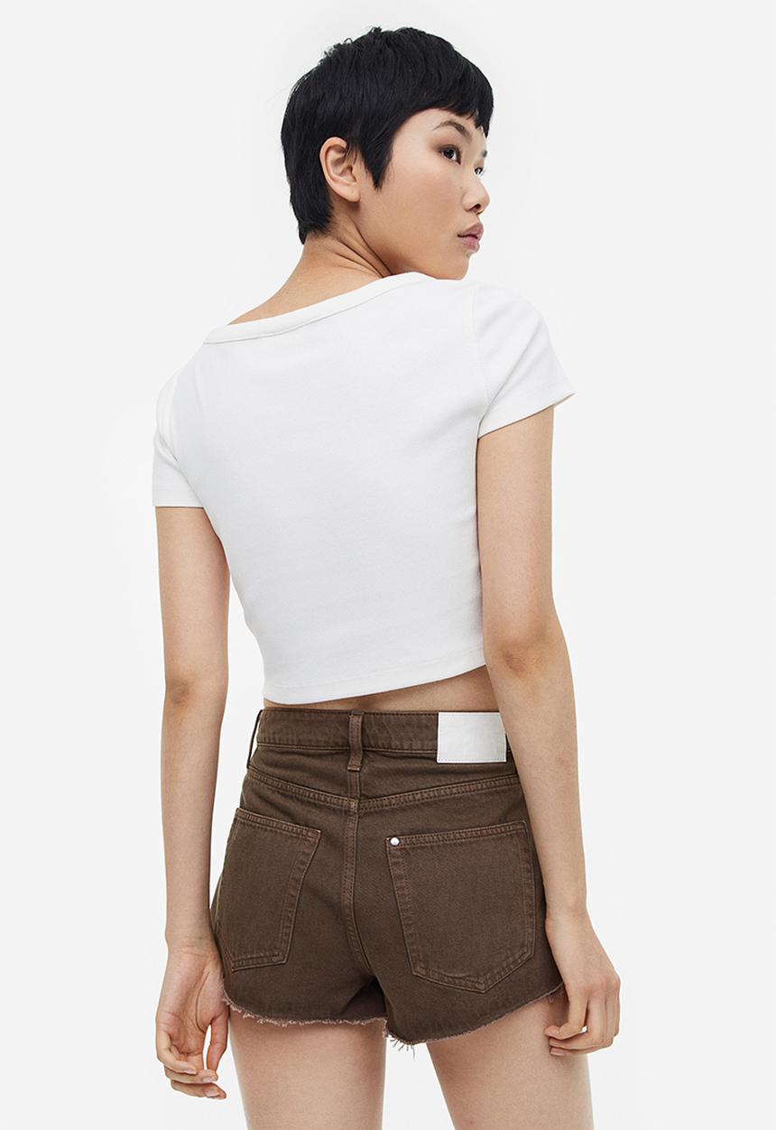 H&M - Curvy fit denim shorts - brown