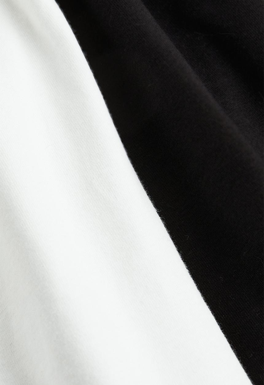 H&M - 2-Pack cropped T-shirts - black & white