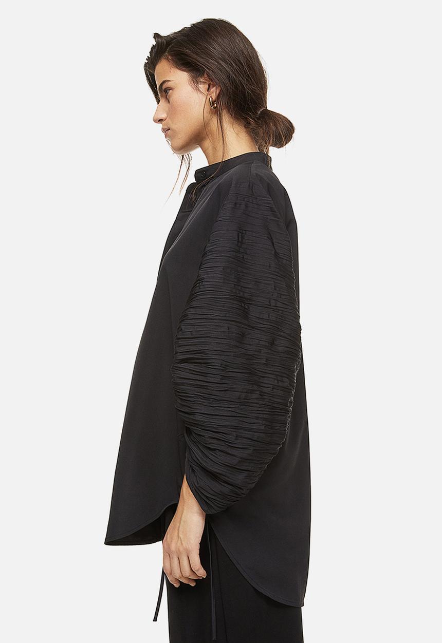 H&M - Oversized gathered-sleeve shirt - black