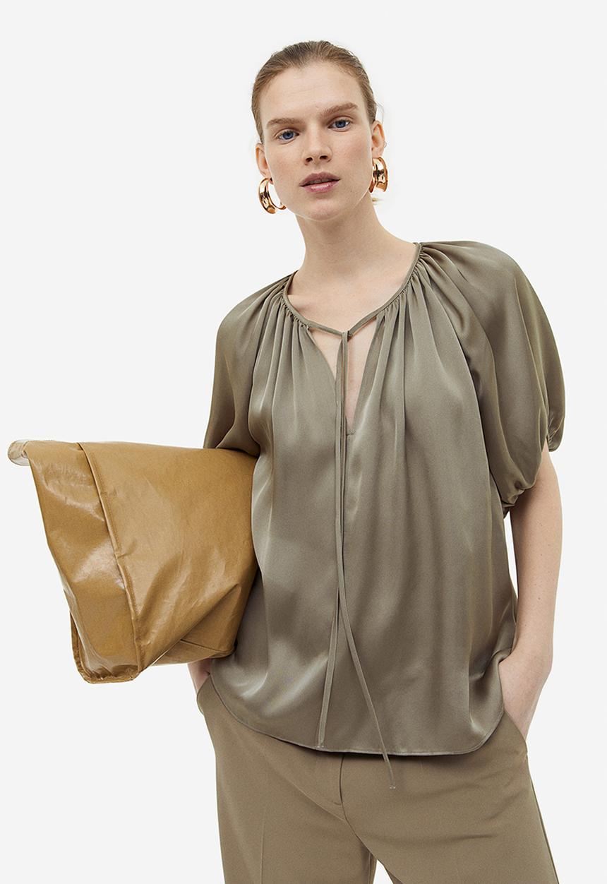 H&M - Oversized tie-top blouse - khaki green