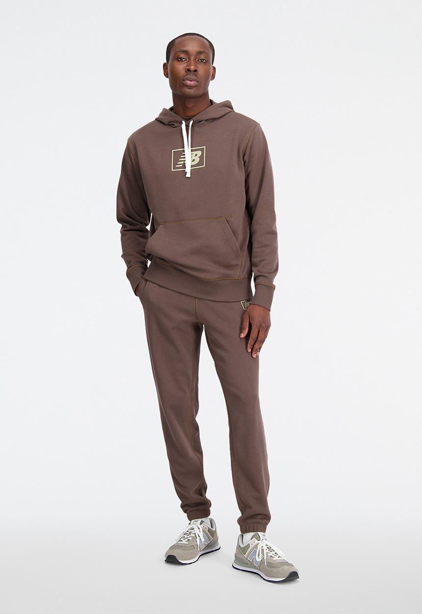 New Balance  - NB essentials hoodie - dark mushroom