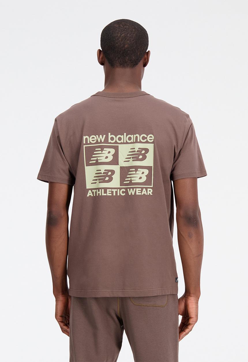 New Balance  - Nb essentials graphic tee - dark mushroom