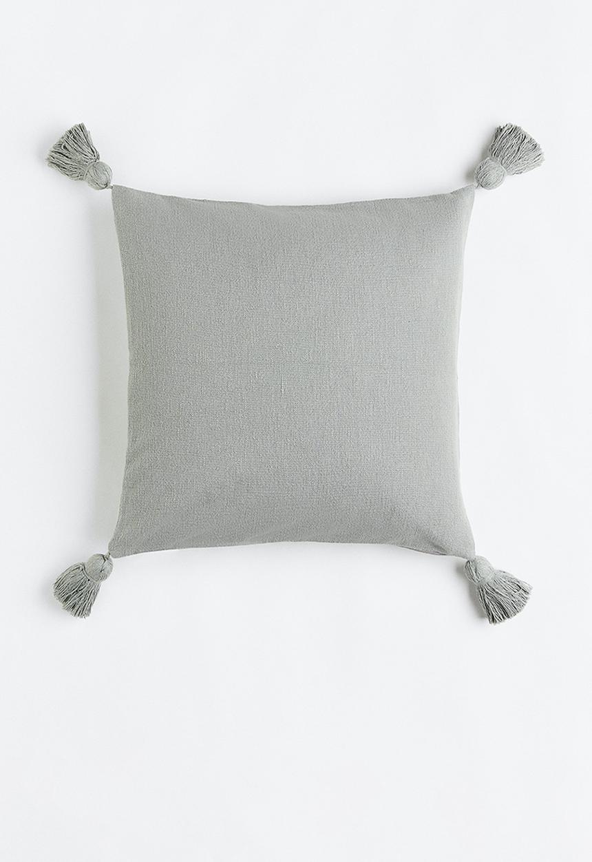H&M - Tasselled cushion cover - light khaki green 