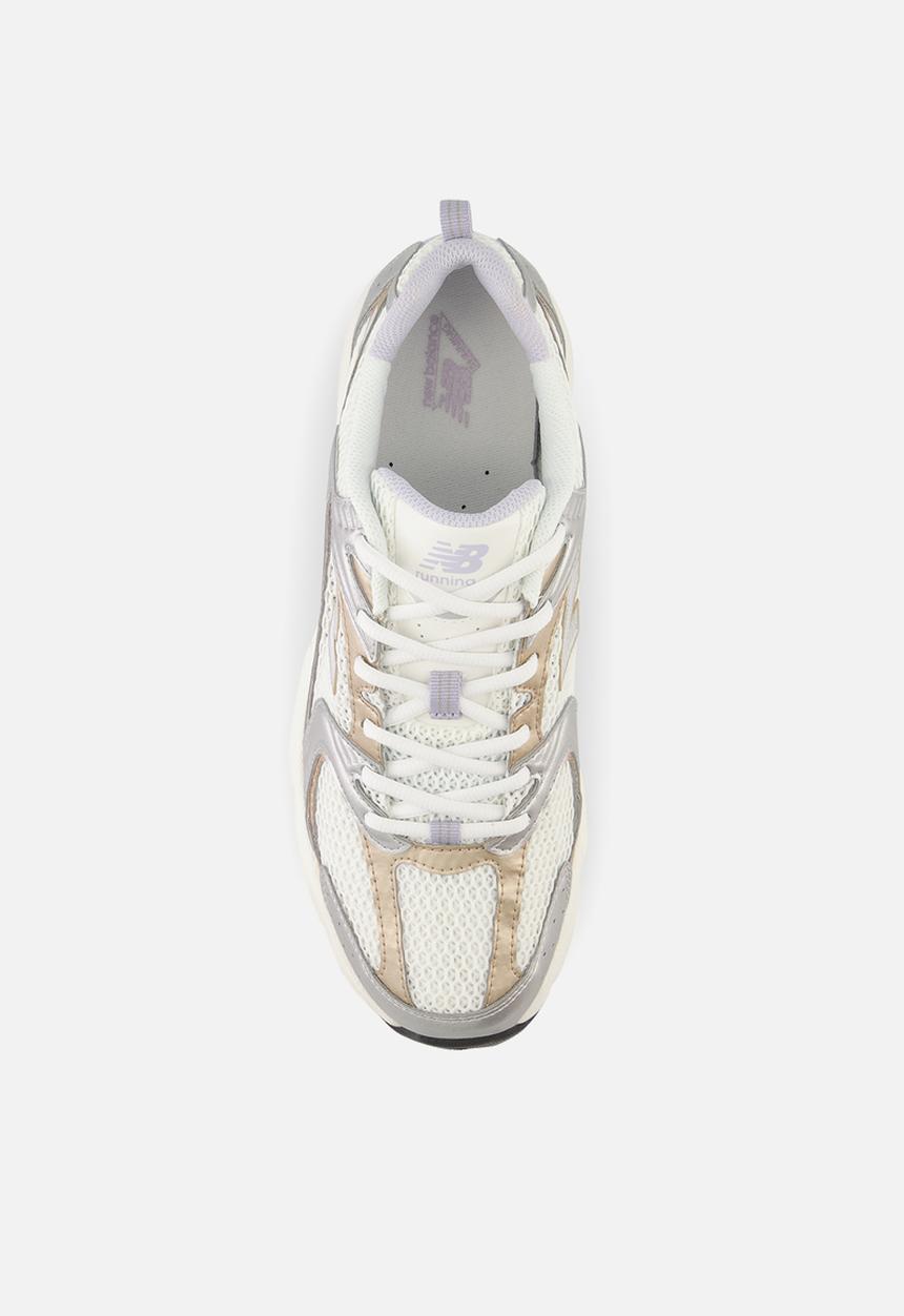 New Balance  - 530 