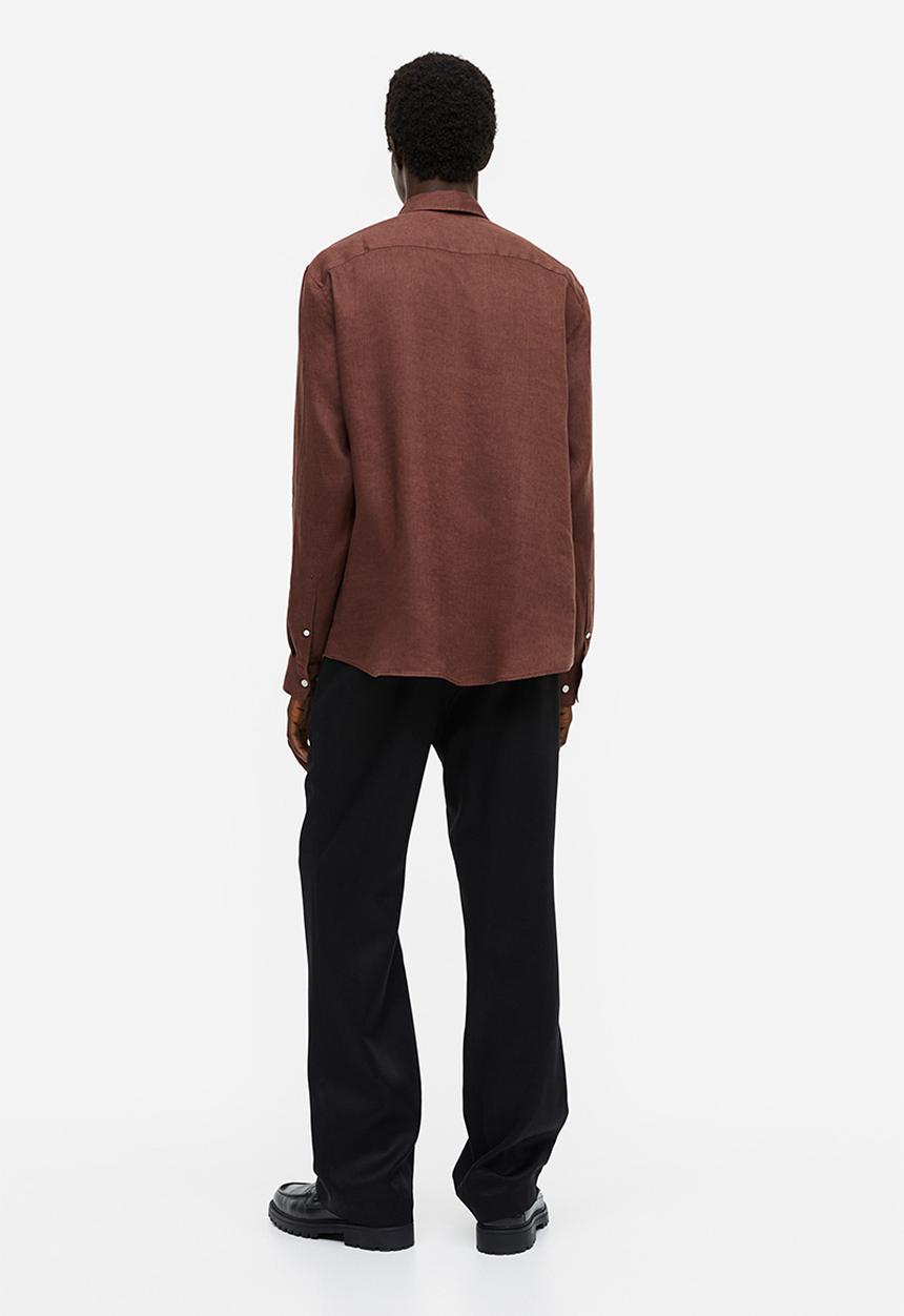 H&M - Regular fit linen shirt - brown 