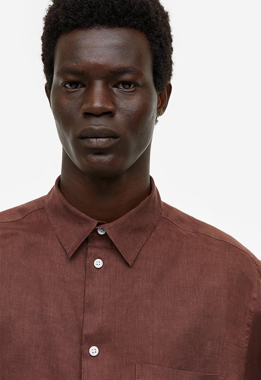 H&M - Regular fit linen shirt - brown 