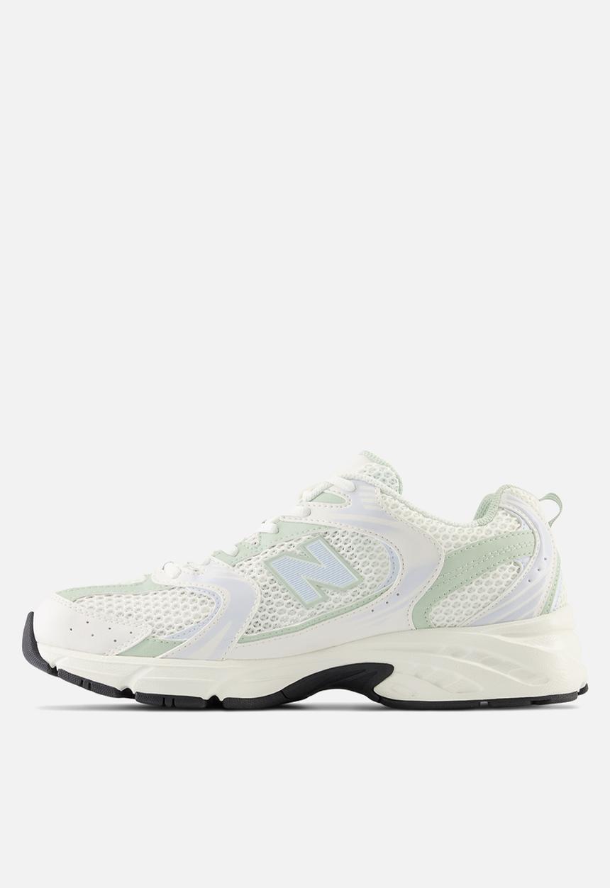 New Balance  - 530