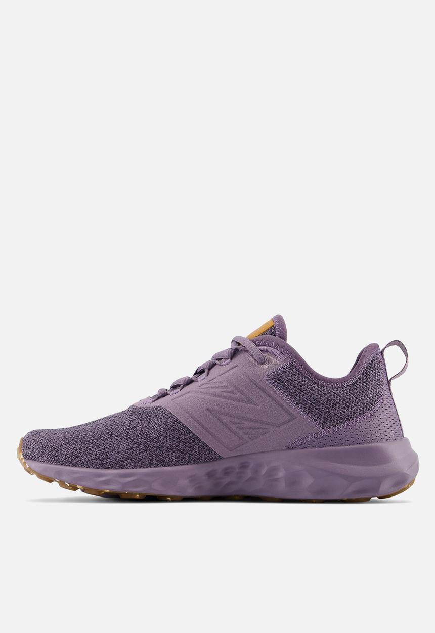 New Balance  - Fresh foam spt v1 