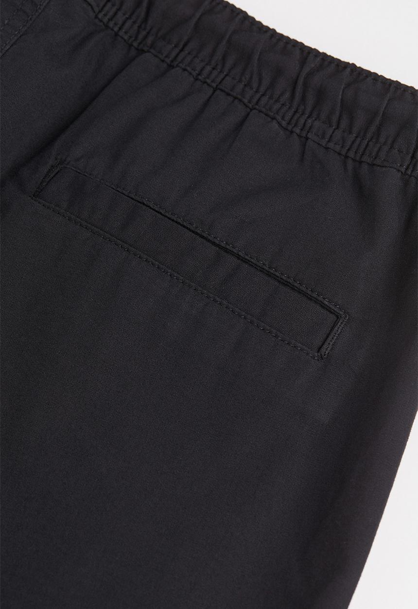 H&M - Regular fit cotton shorts - black