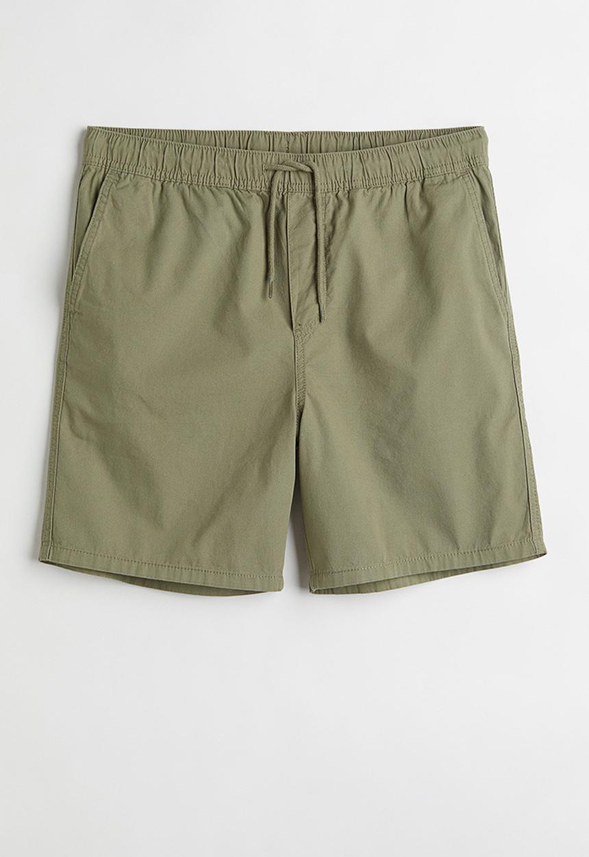 H&M - Regular fit cotton shorts - green