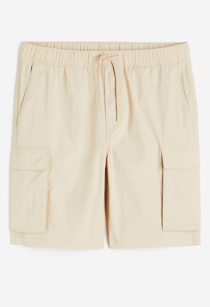H&M - Regular fit nylon cargo shorts - beige