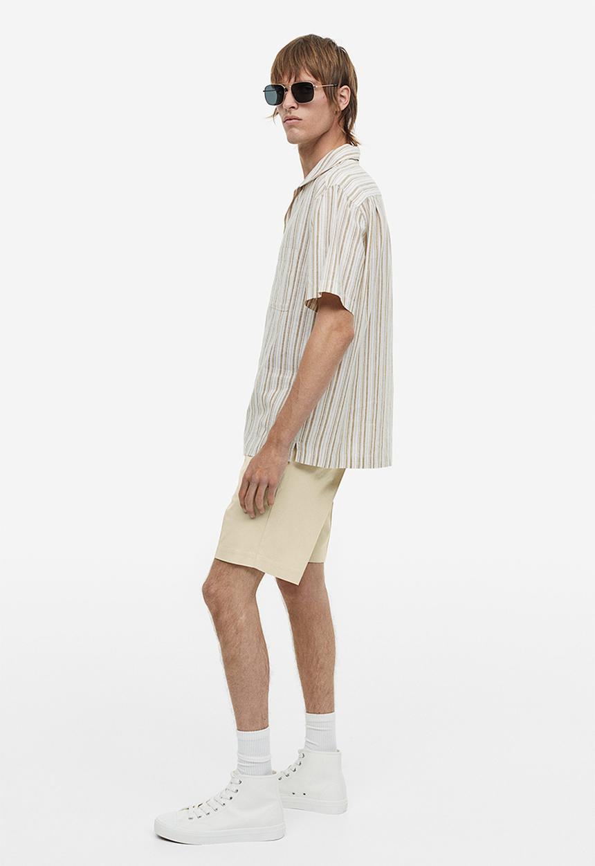 H&M - Regular fit chino shorts - beige