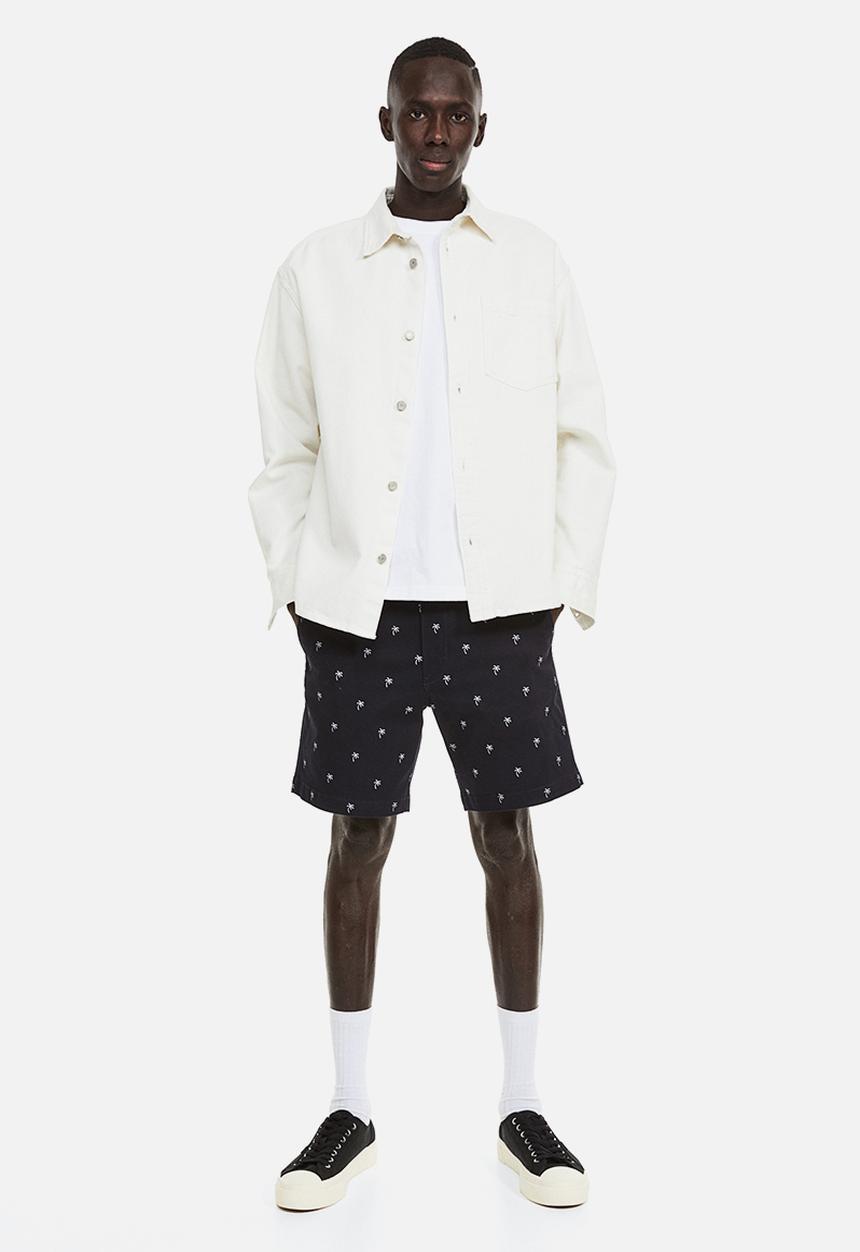 H&M - Regular fit chino shorts - blue