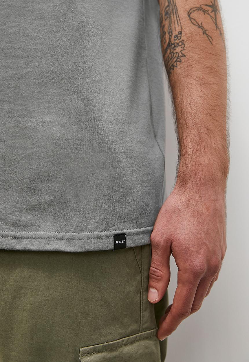 Superbalist - Nasa logo graphic crew neck tee - charcoal