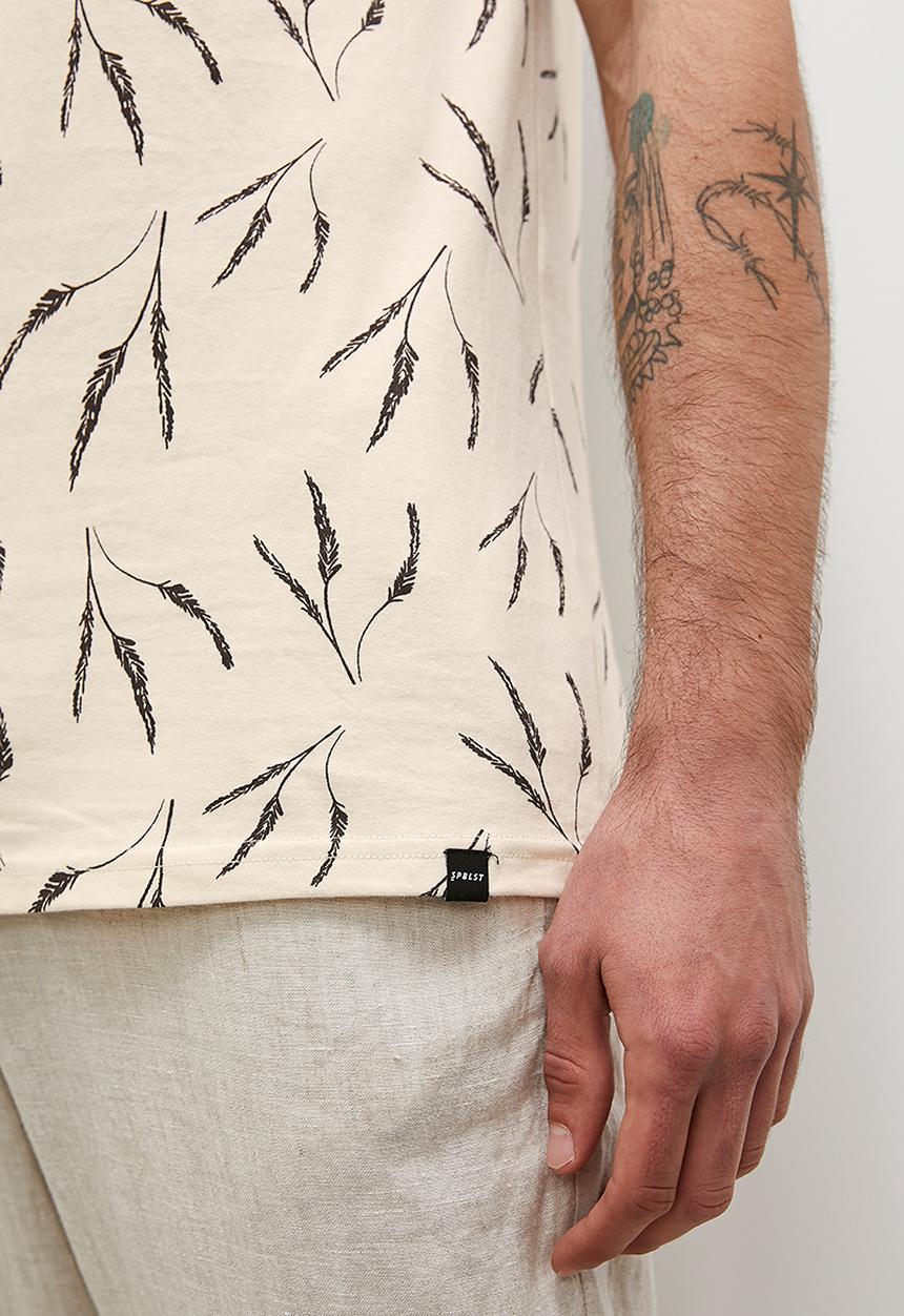 Superbalist - Feather print aop tee - ecru