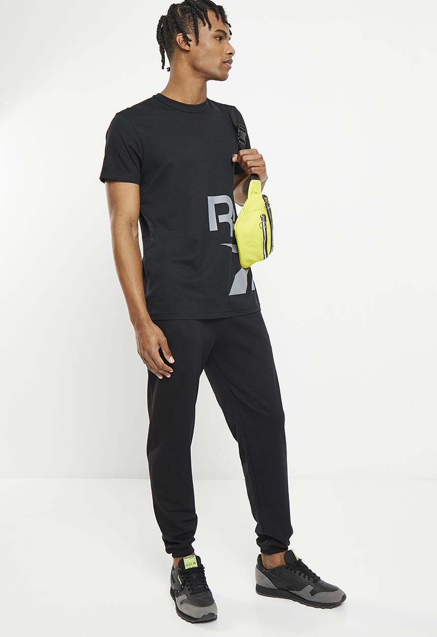 Reebok - Gs side vector short sleeve - black 