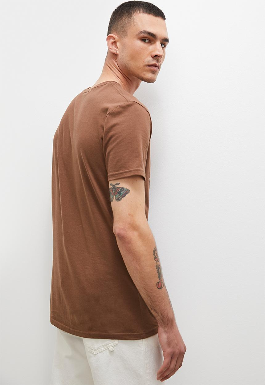 Superbalist - Aerial botany graphic tee - brown
