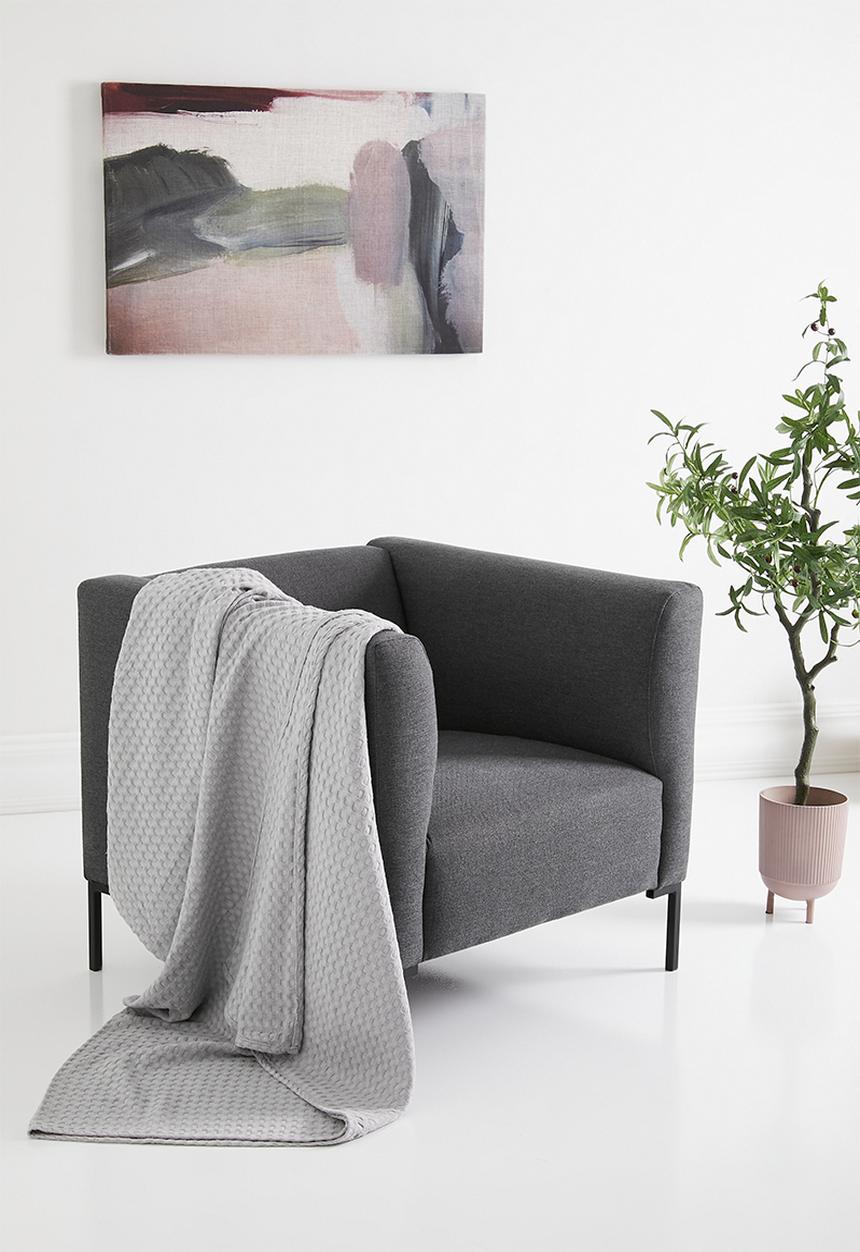 Grey Gardens - Waffle bed throw - grey