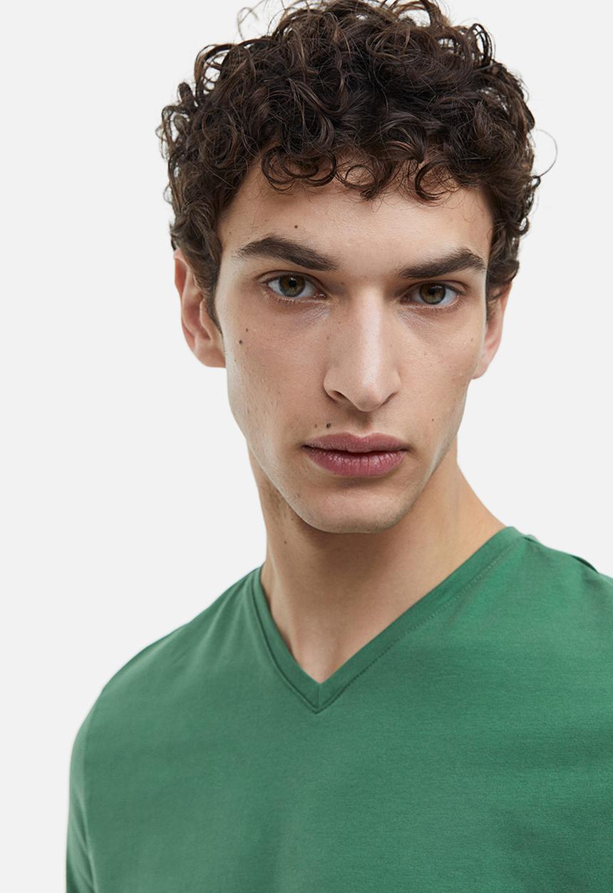 H&M - Slim fit v-neck t-shirt - green