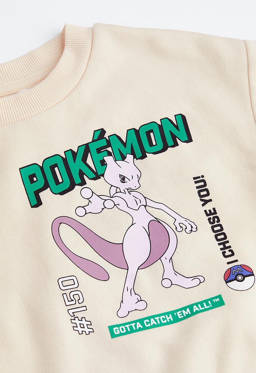 H&M - Oversized printed sweatshirt - light beige/pokémon