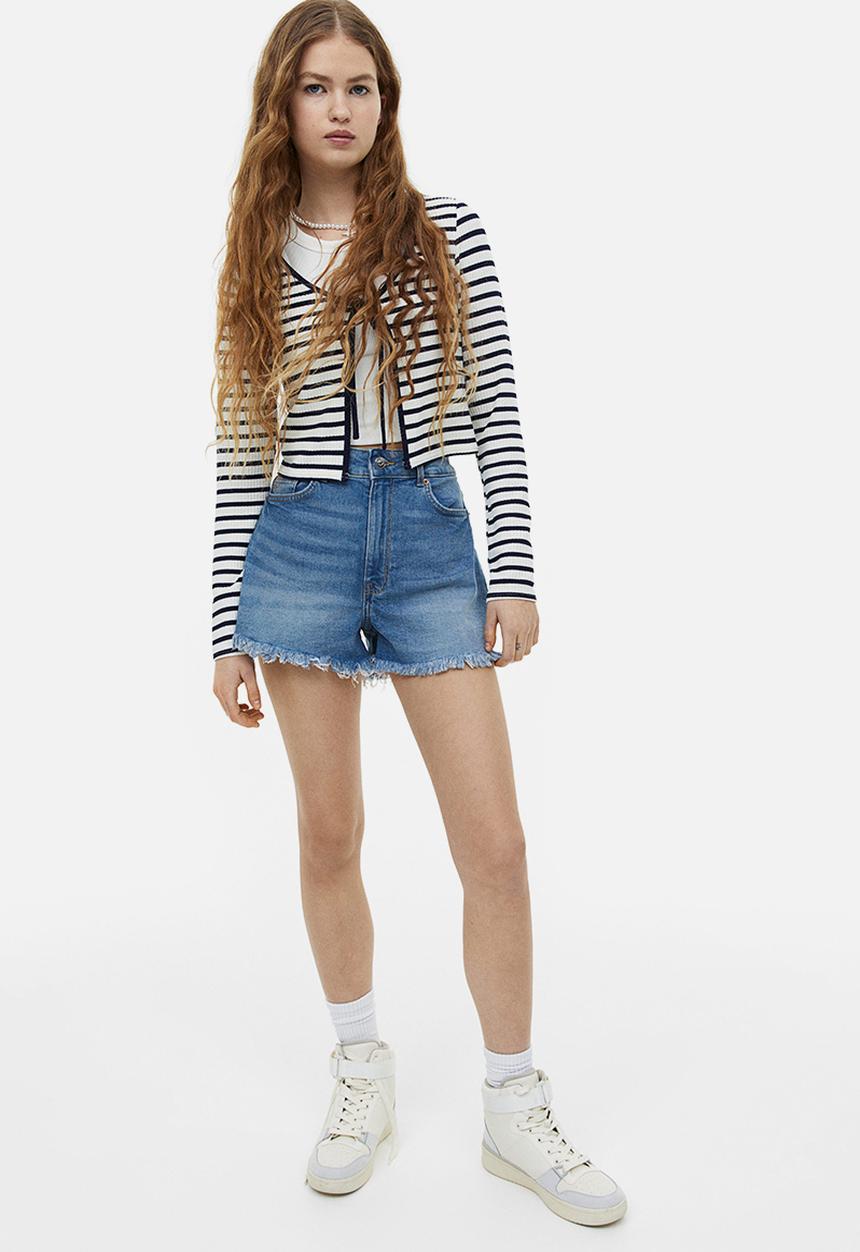 H&M - High-waisted denim shorts - denim blue
