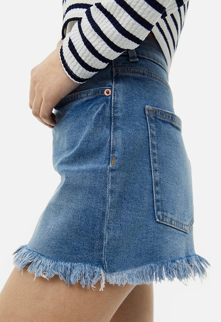 H&M - High-waisted denim shorts - denim blue