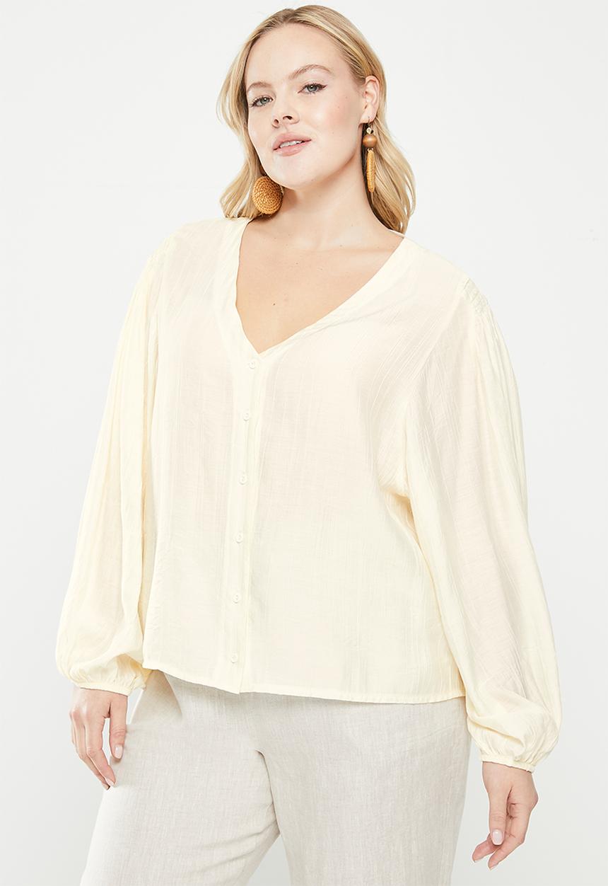 Me&B - Plus bellow sleeve blouse with shoulder detail - cream