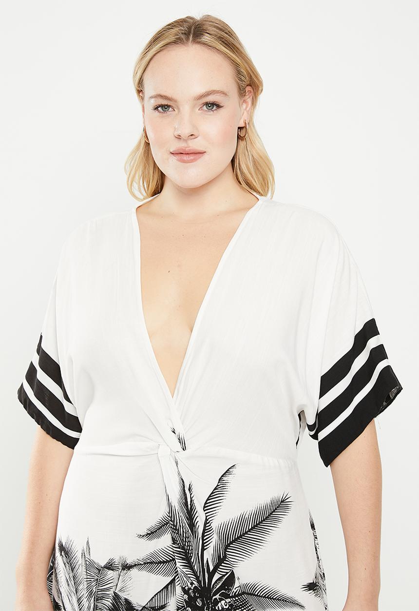 Me&B - Plus knot detail kaftan dress - white & black