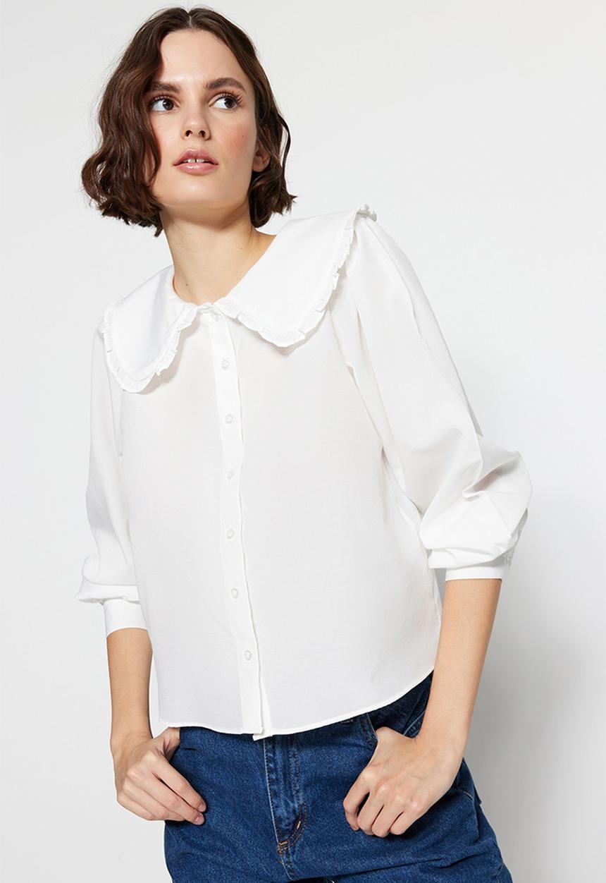 Trendyol - Peter pan collar shirt - ecru