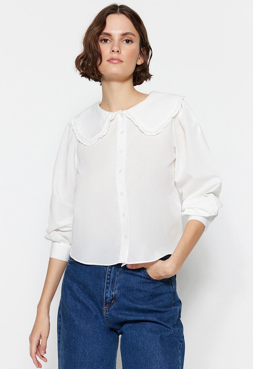 Trendyol - Peter pan collar shirt - ecru