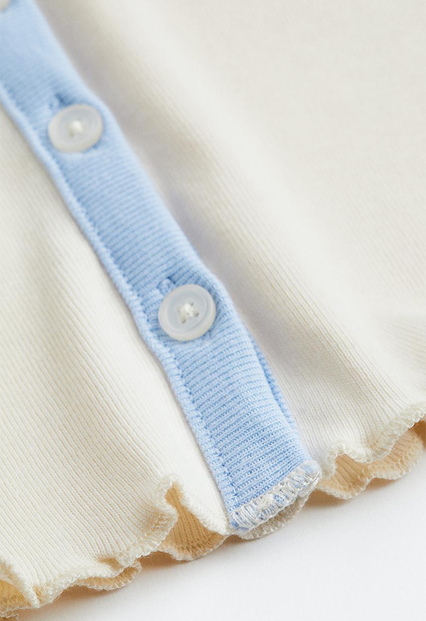 H&M - Button-front cropped top - cream