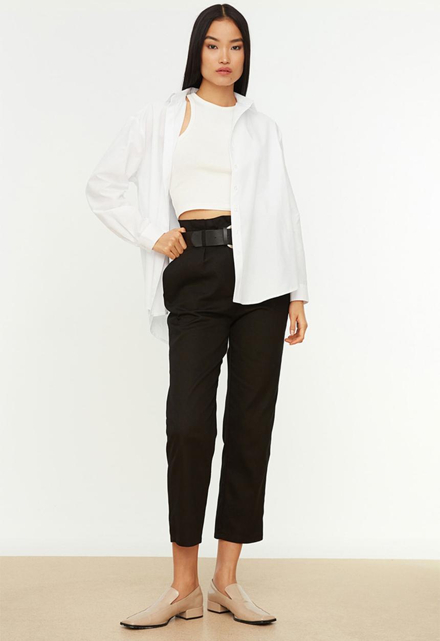 Trendyol - Belted carrot pants - black