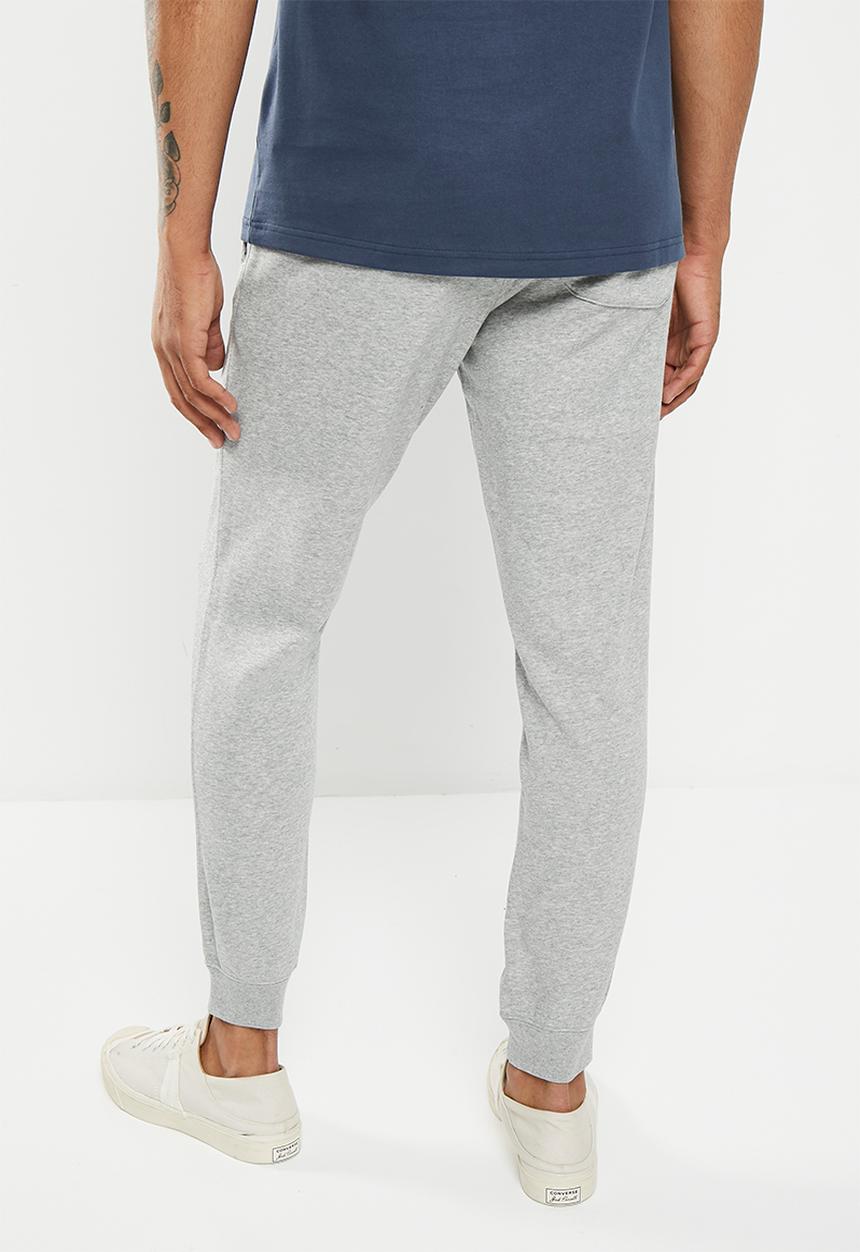 Converse - Converse go-to embroidered star chevron french terry sweatpant - grey