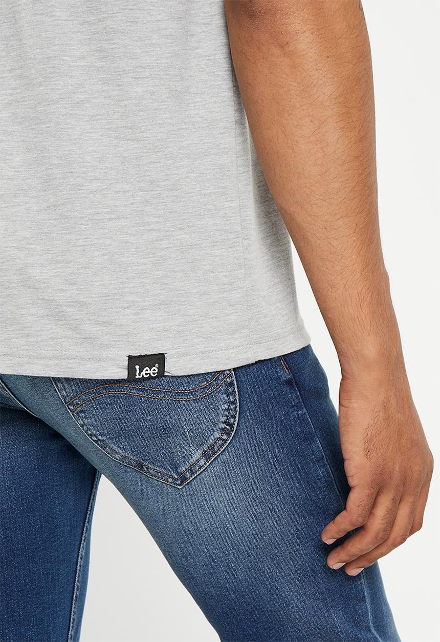 Lee  - Embroidered badget t - grey melange