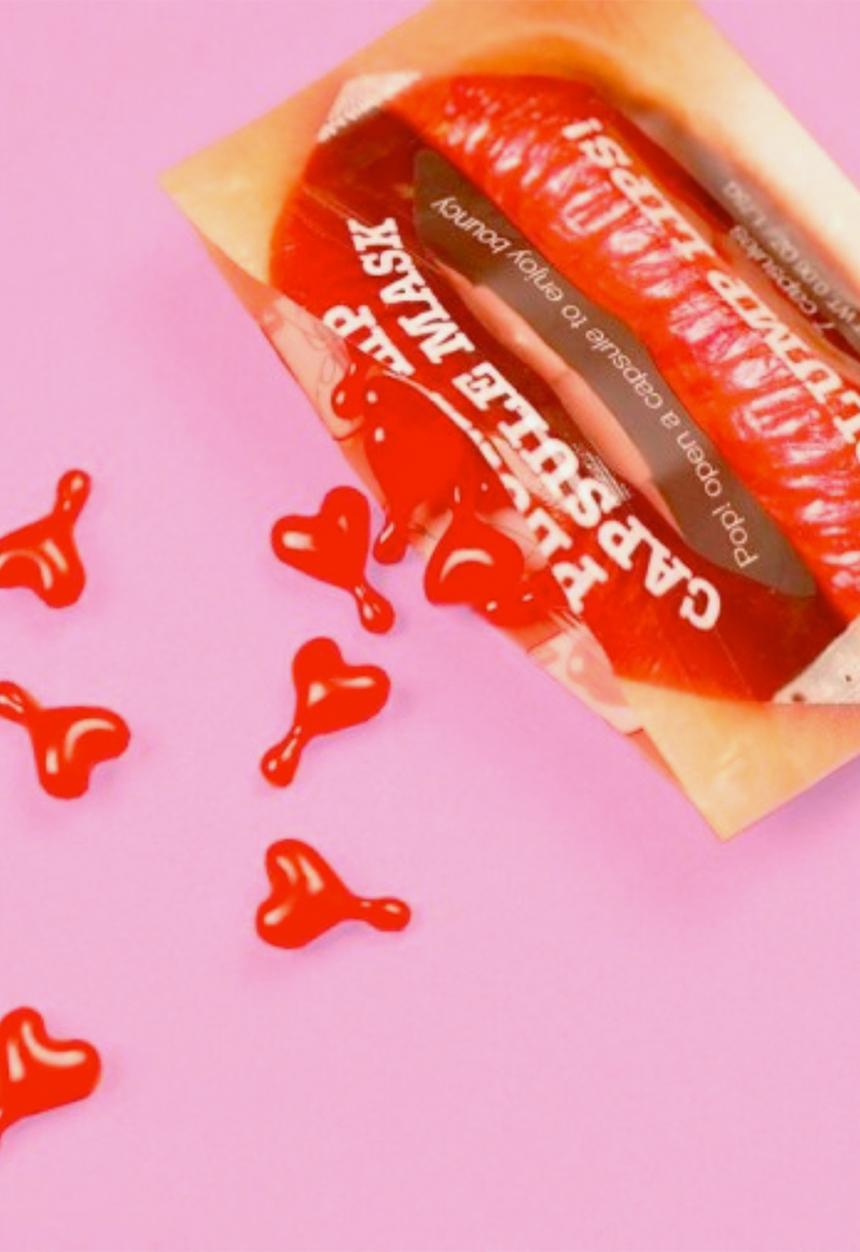 KOCOSTAR - Capsule Mask Lip Plump Pouch