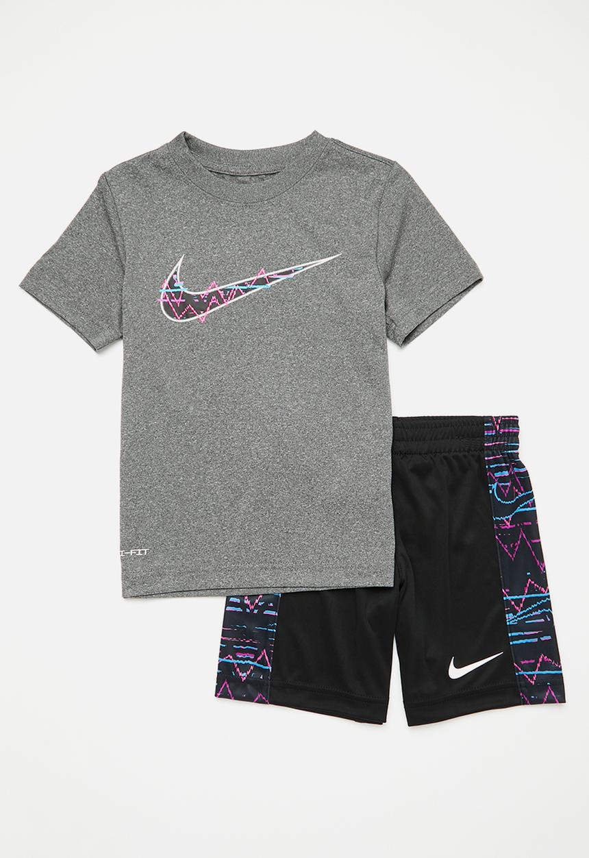 Nike - Nkb b nk dri-fit be real short - black
