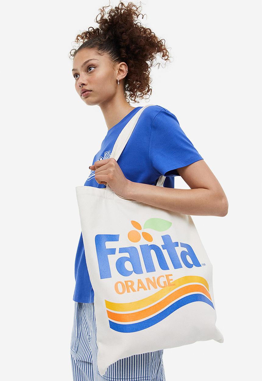 H&M - Printed canvas shopper - cream/fanta 