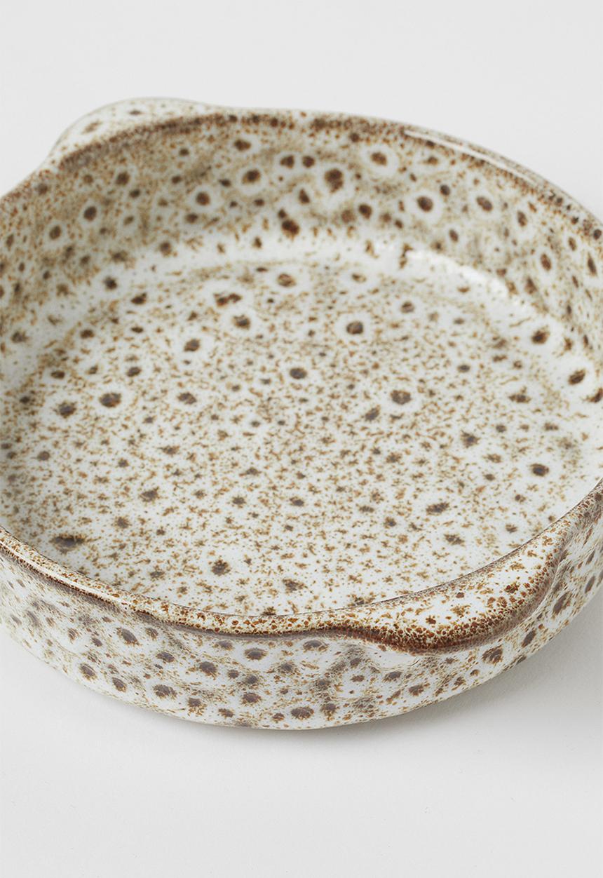 H&M - Stoneware baking dish - white/spotted 