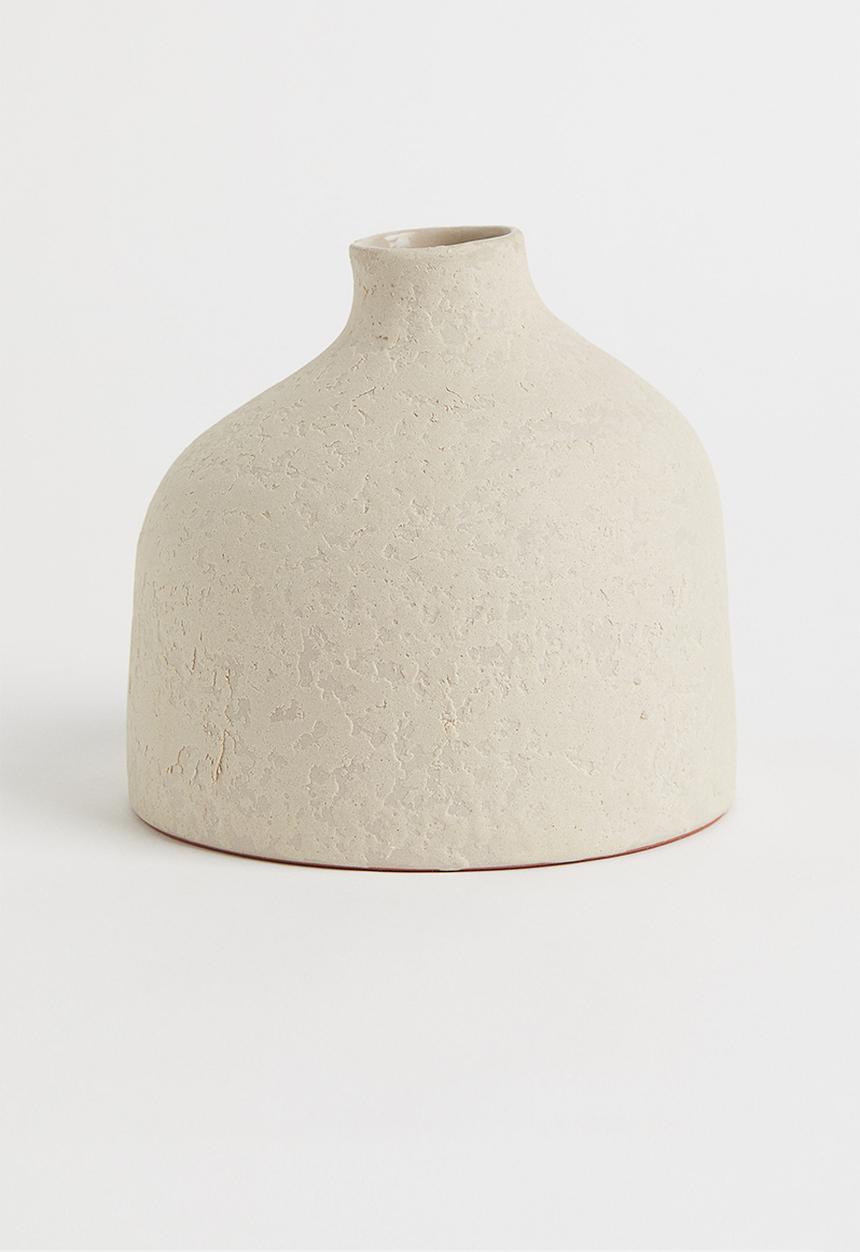 H&M - Small terracotta vase - light beige