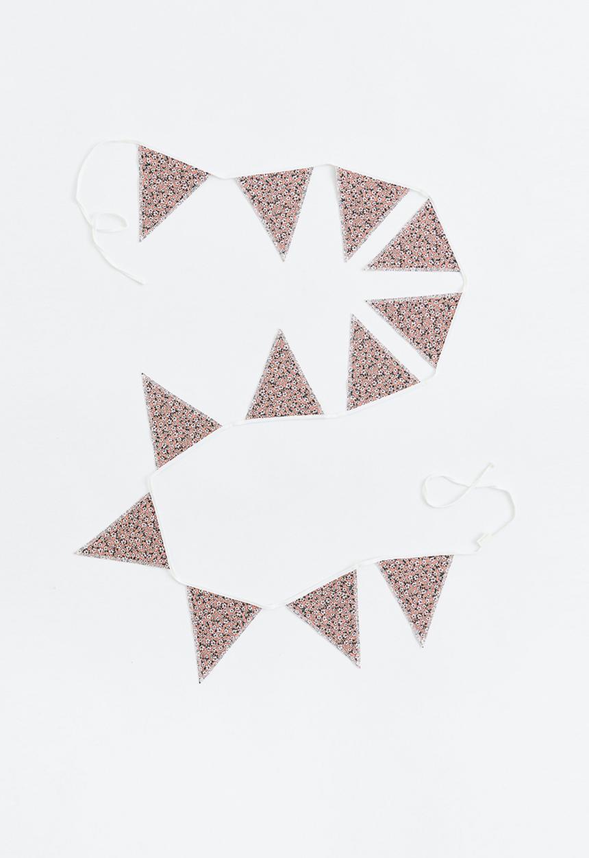H&M - Pennant bunting - old rose/small flowers