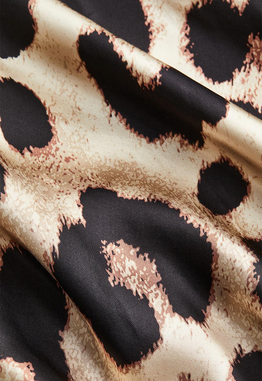 H&M - Flared skirt - light beige/leopard print 