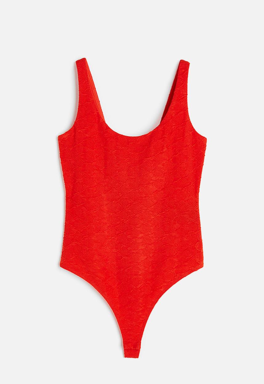 H&M - Textured body - red