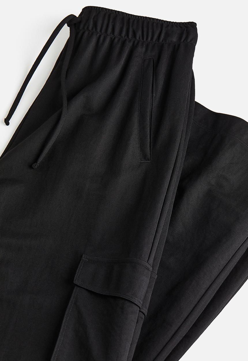 H&M - Pull-on cargo trousers - black