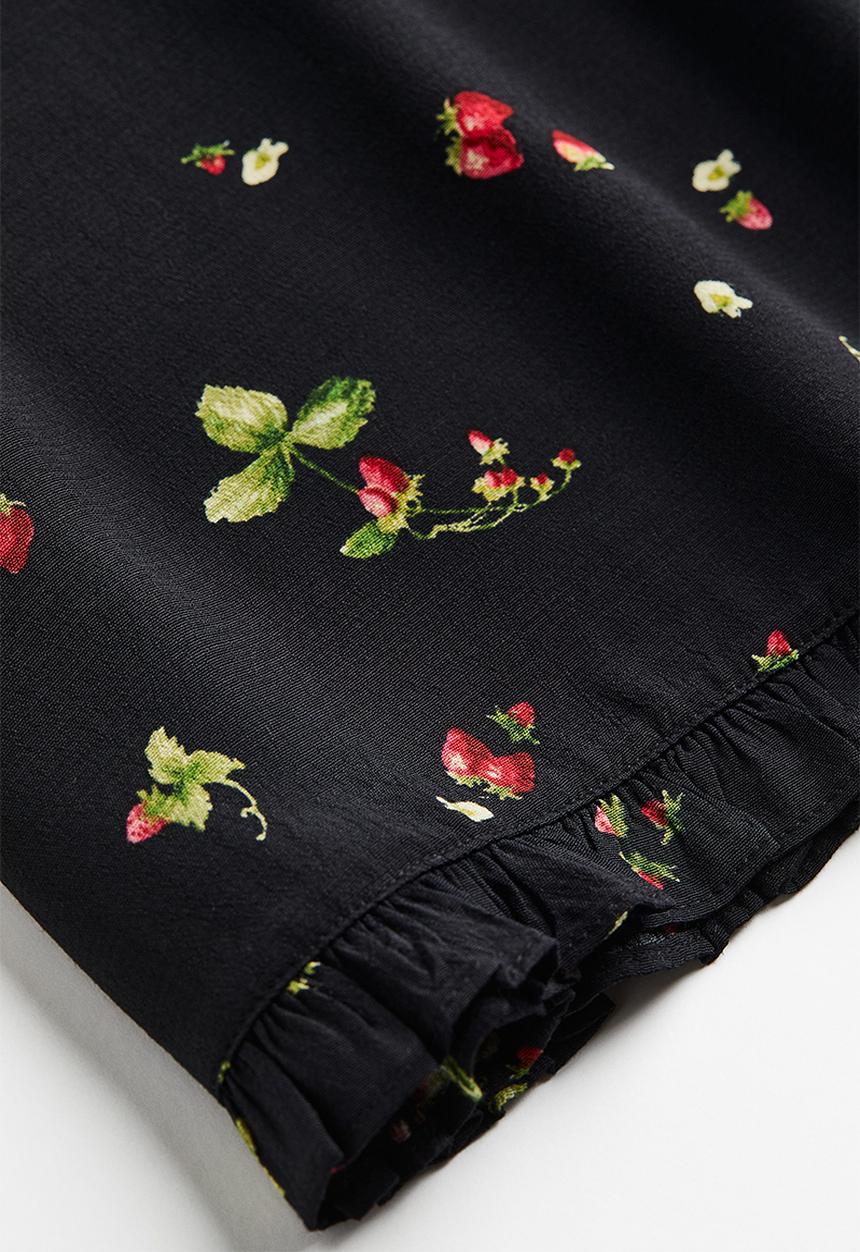 H&M - Frill-trimmed dress - black/strawberries 