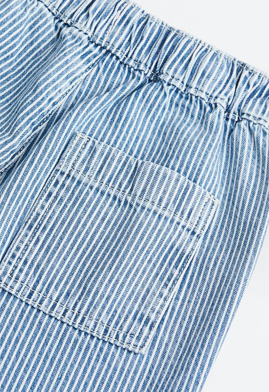 H&M - Loose fit joggers - light denim blue/striped 